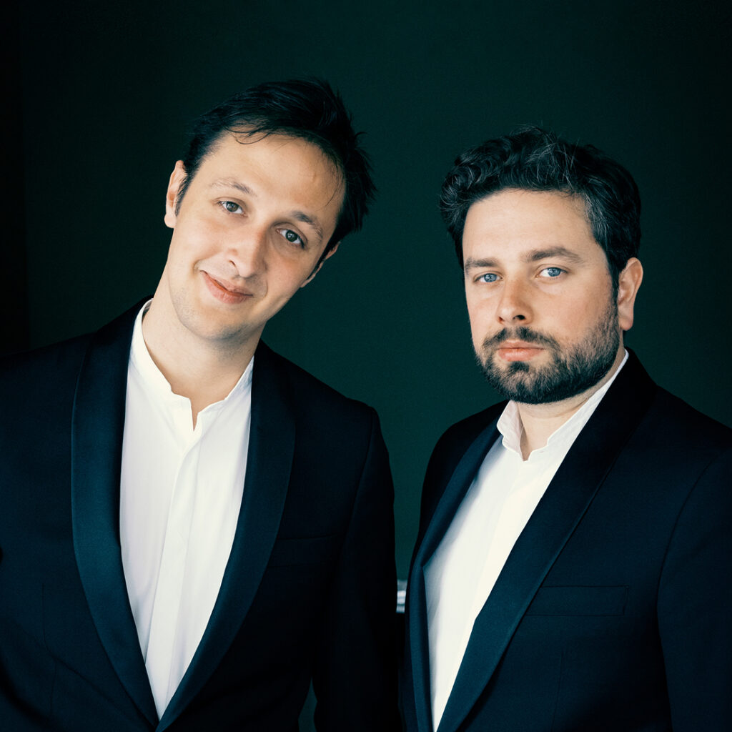 Geister Duo: Klavierwerke von Schubert zu vier Händen  | Münchner Künstlerhaus